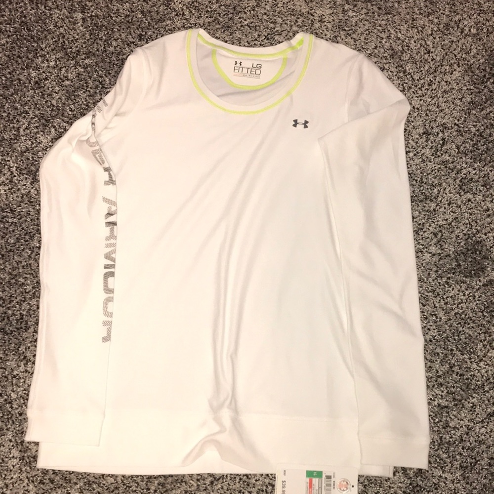 Women’s Under Armour Long Sleeve shirt